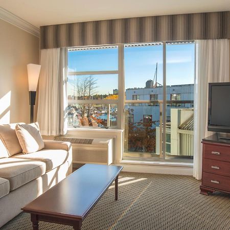 Granville Island Hotel Βανκούβερ Εξωτερικό φωτογραφία